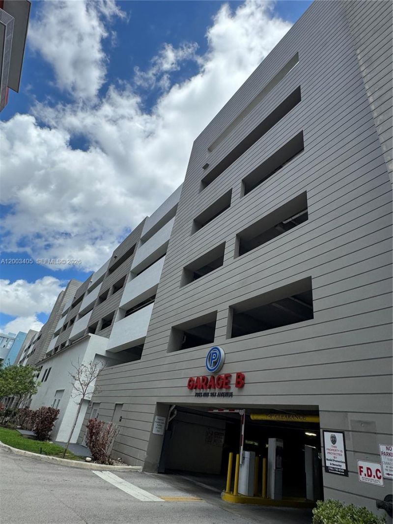 7751 NW 107th Ave, Unit 411, Doral, FL 33178 Photo
