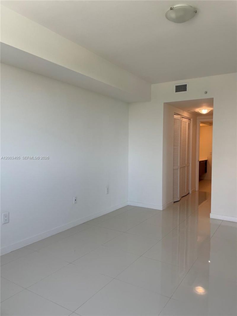 7751 NW 107th Ave, Unit 411, Doral, FL 33178 Photo