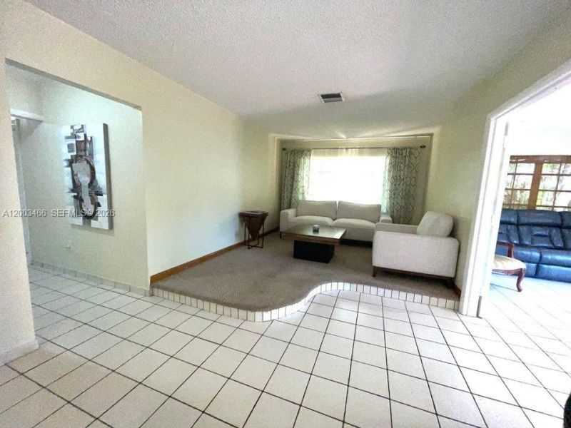 1556 San Benito Ave, Unit 1556, Coral Gables, FL 33134 Photo