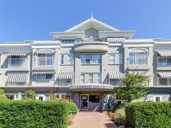 1070 Southgate St , Unit 208, Victoria, BC V8V 2Z2