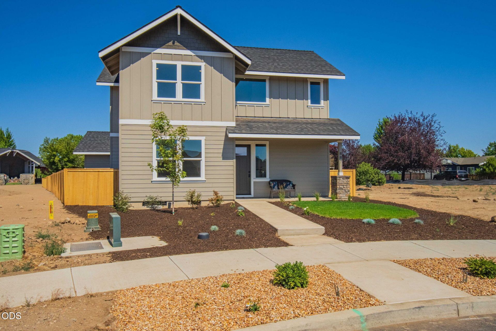 887 NW 18th Court, Unit 263, Redmond, OR 97756 Main Photo