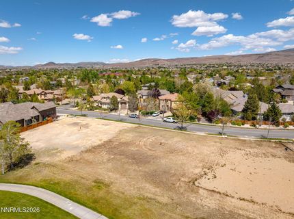 7333 Silver King Drive, Sparks, NV 89436 Photo
