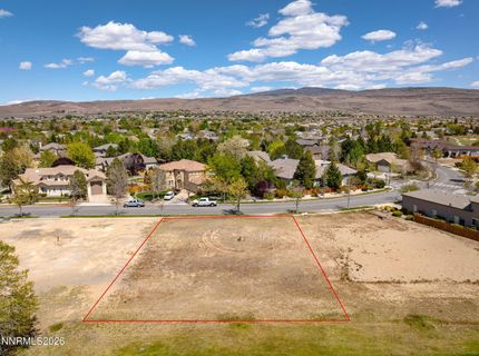 7333 Silver King Drive, Sparks, NV 89436 Photo