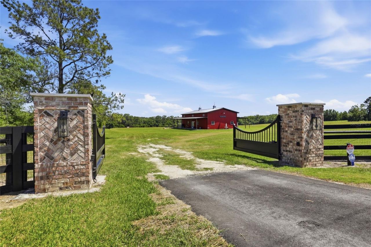 18605 NW County Road 235a, Alachua, FL 32615 Photo