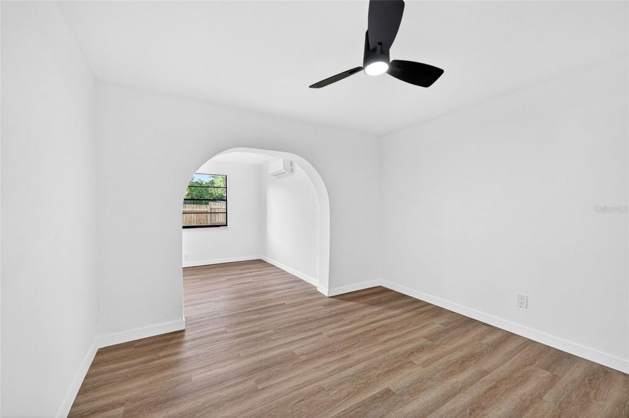 14841 Oak Vine Drive , Lutz, FL 33559 Photo