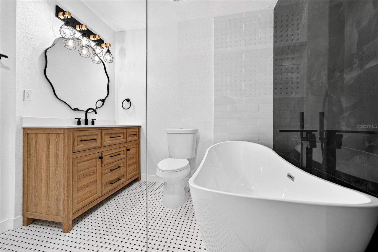 14841 Oak Vine Drive , Lutz, FL 33559 Photo