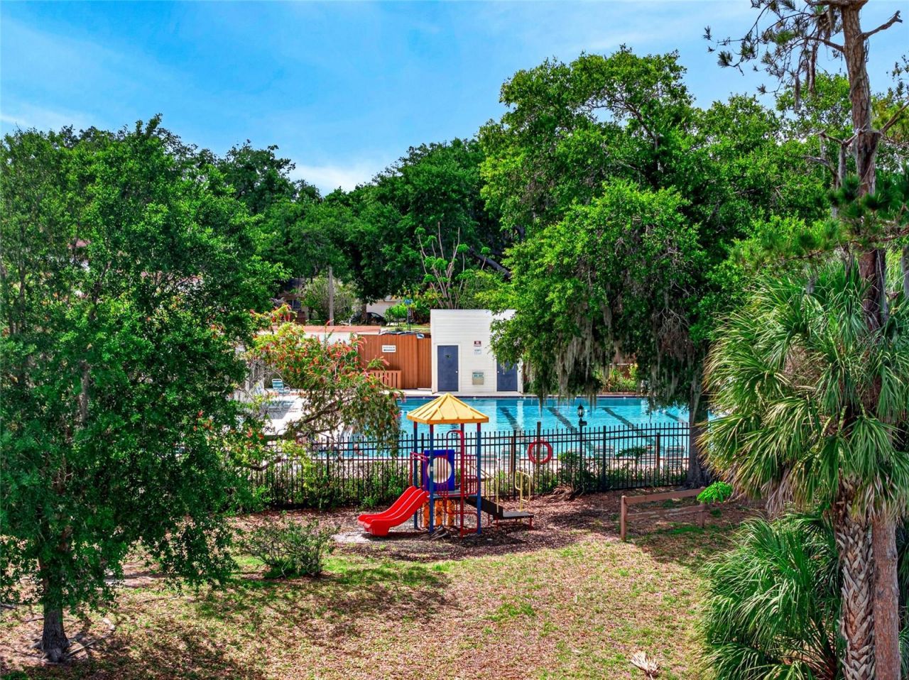 14841 Oak Vine Drive , Lutz, FL 33559 Photo