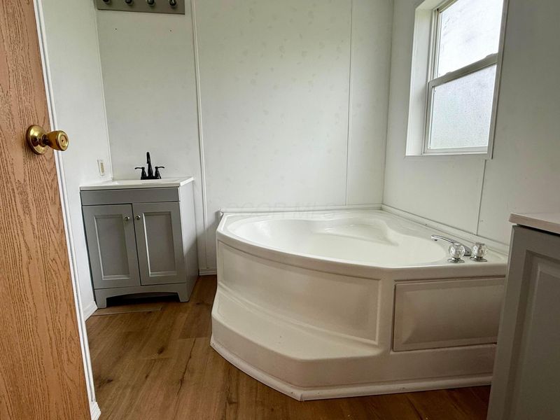 4200 Camp Grove Road SE, Washington Court House, OH 43160 Photo 11