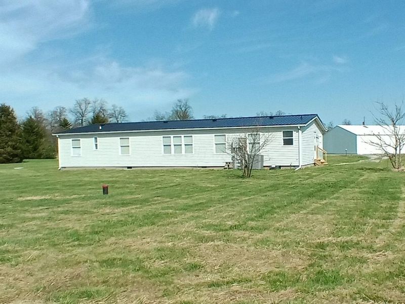 4200 Camp Grove Road SE, Washington Court House, OH 43160 Photo 3