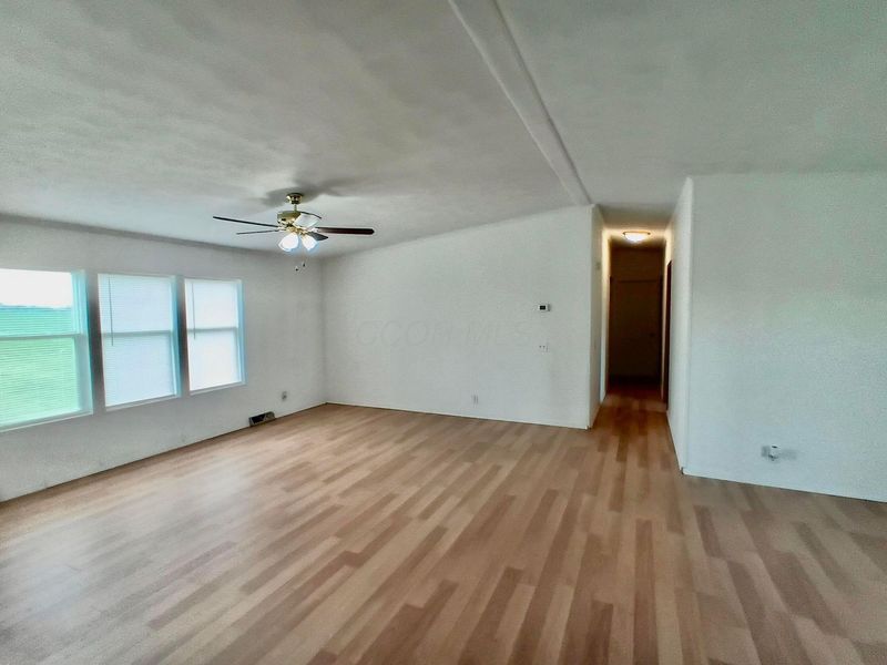 4200 Camp Grove Road SE, Washington Court House, OH 43160 Photo 4