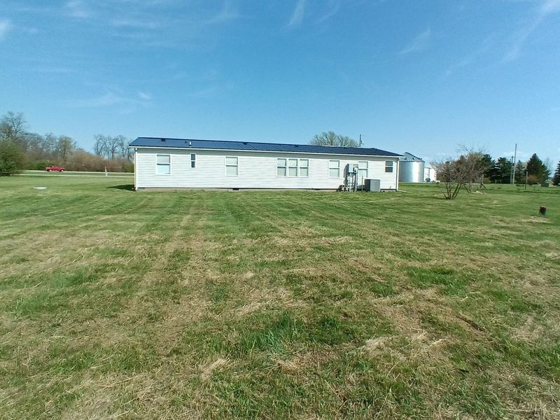 4200 Camp Grove Road SE, Washington Court House, OH 43160 Photo 4