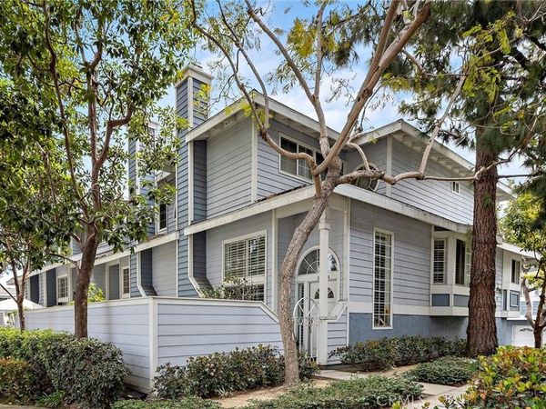 8125 Surfline Dr, Unit A, Huntington Beach, CA 92646
