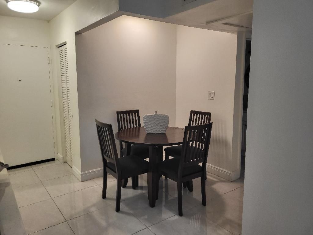 550 Bayshore Drive, Unit 104, Fort Lauderdale, FL 33304 Photo