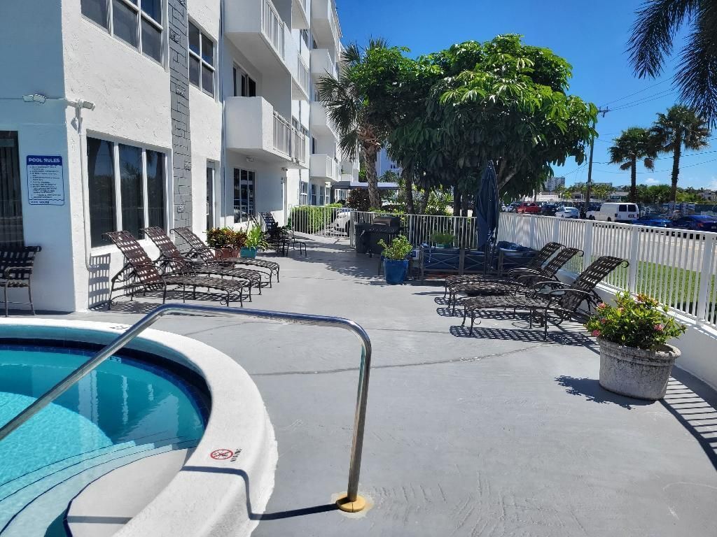 550 Bayshore Drive, Unit 104, Fort Lauderdale, FL 33304 Photo