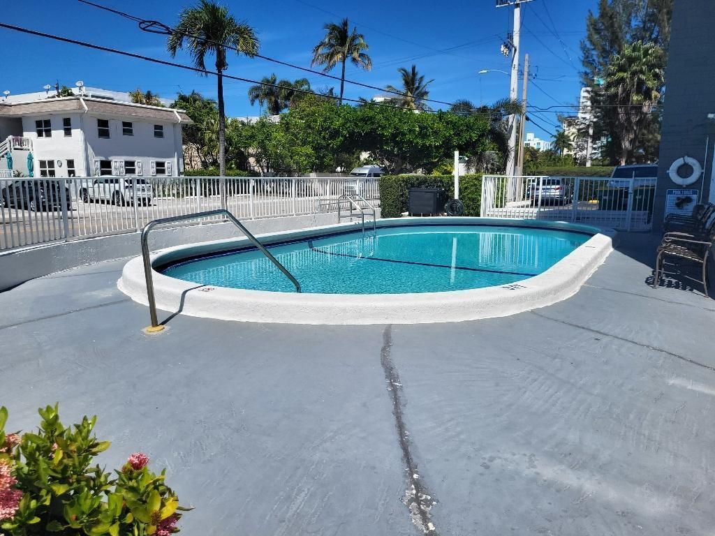 550 Bayshore Drive, Unit 104, Fort Lauderdale, FL 33304 Photo