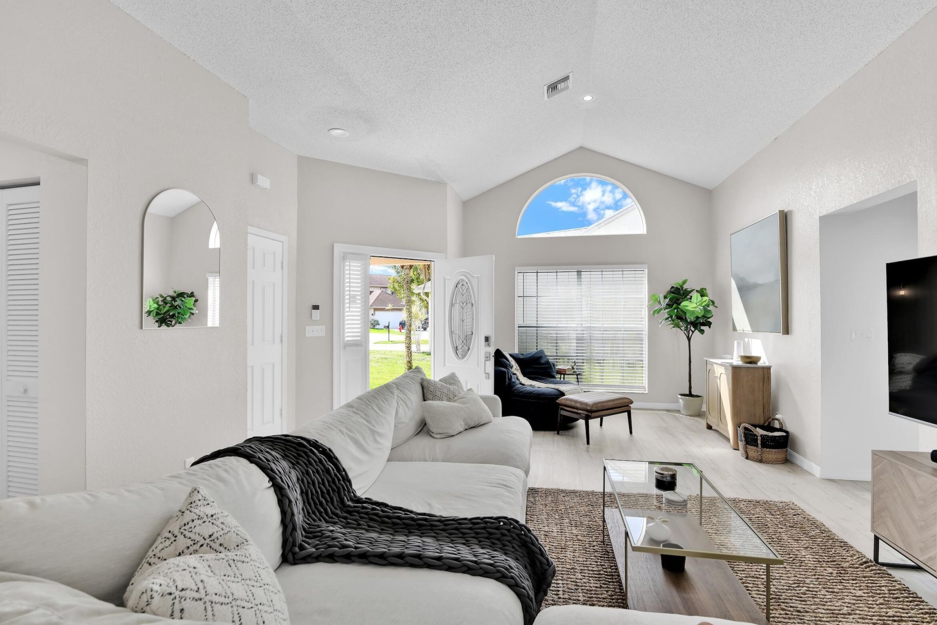 22561 Middletown Drive, Boca Raton, FL 33428 Photo