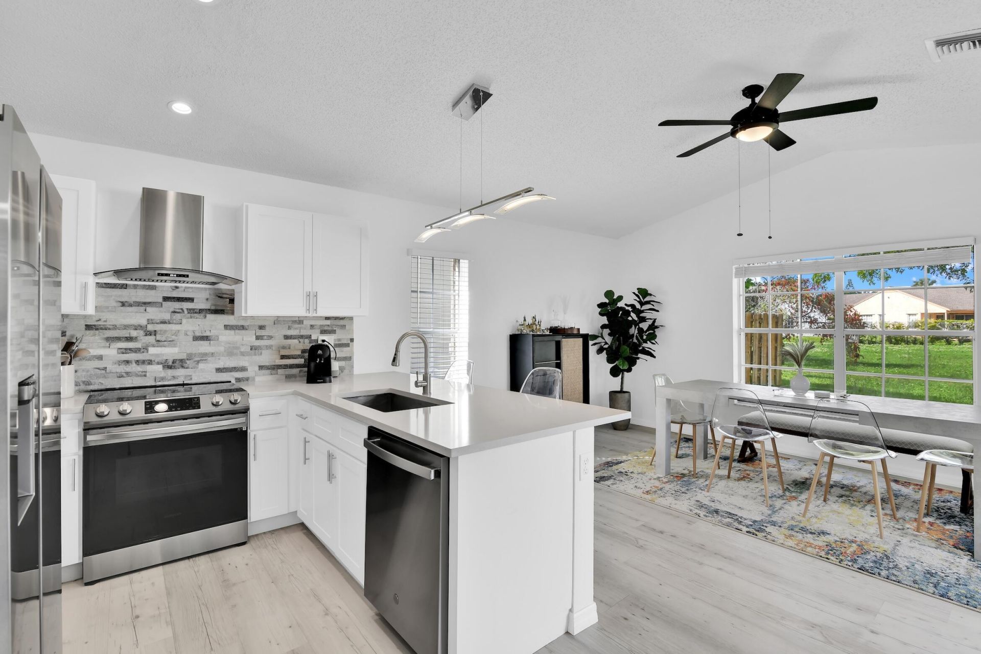 22561 Middletown Drive, Boca Raton, FL 33428 Photo