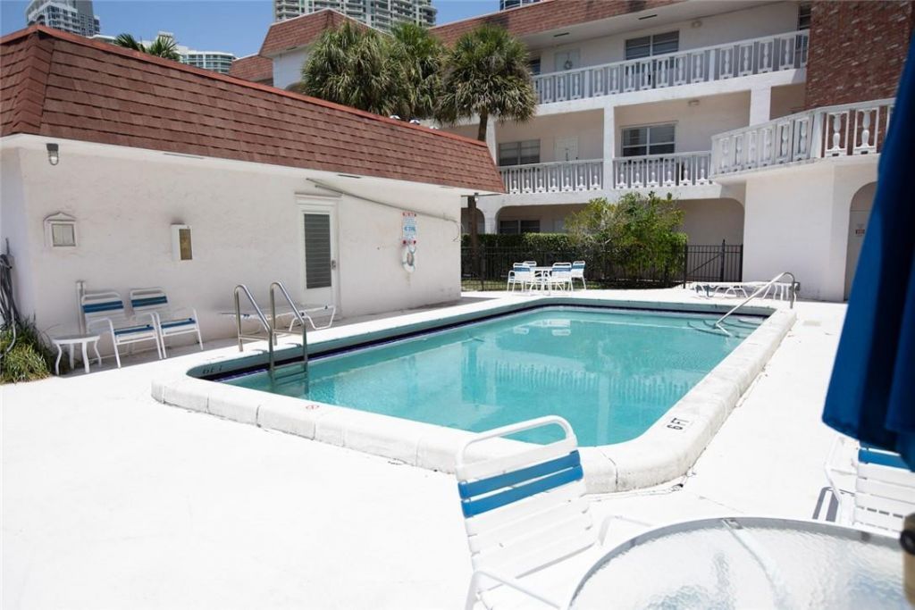 601 SE 5th Court, Unit 108, Fort Lauderdale, FL 33301 Photo