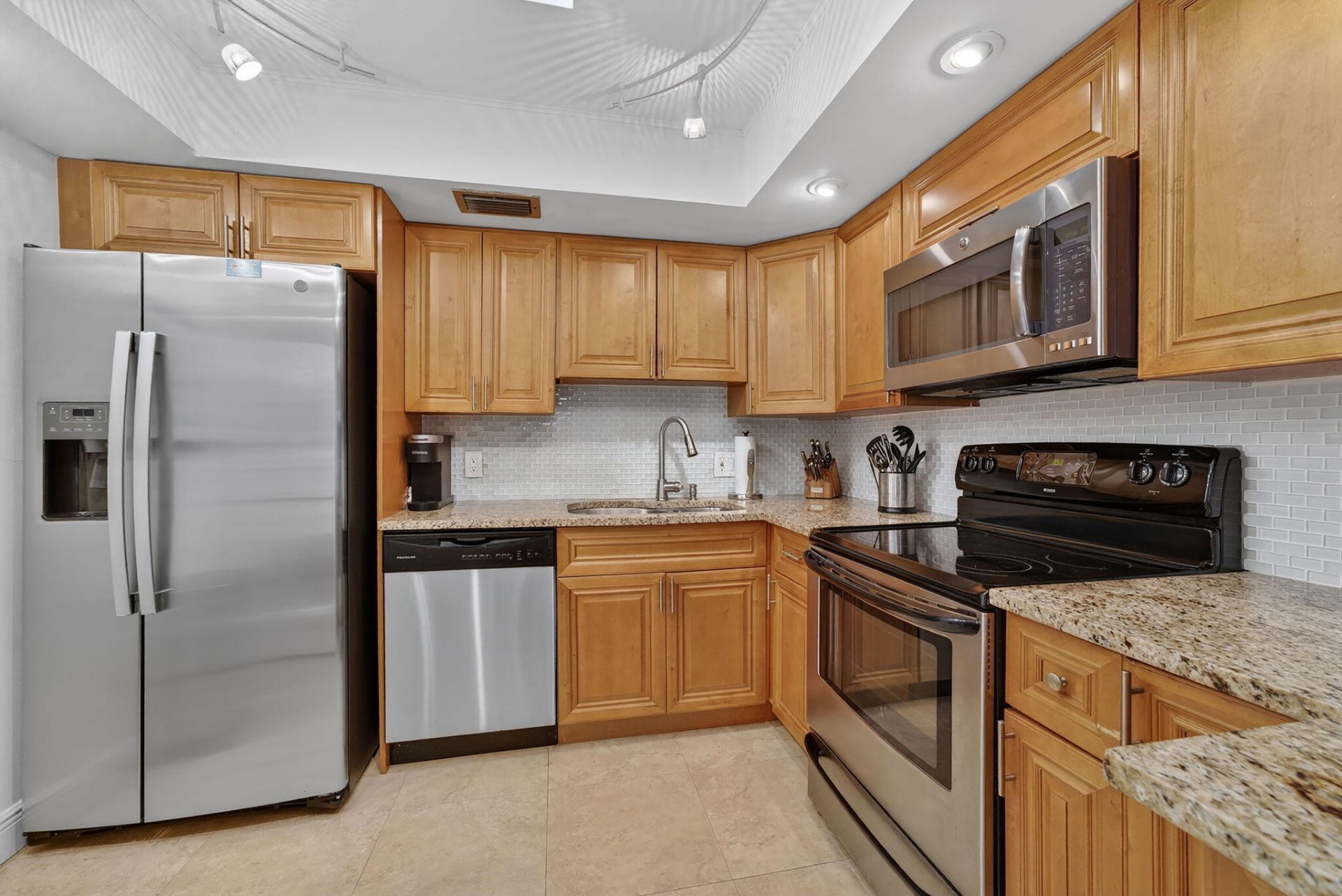 3610 S Ocean Boulevard, Unit 610, South Palm Beach, FL 33480 Photo