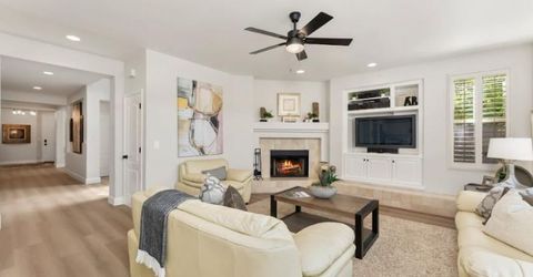 4778 Village Green, El Dorado Hills, CA 95762 Photo