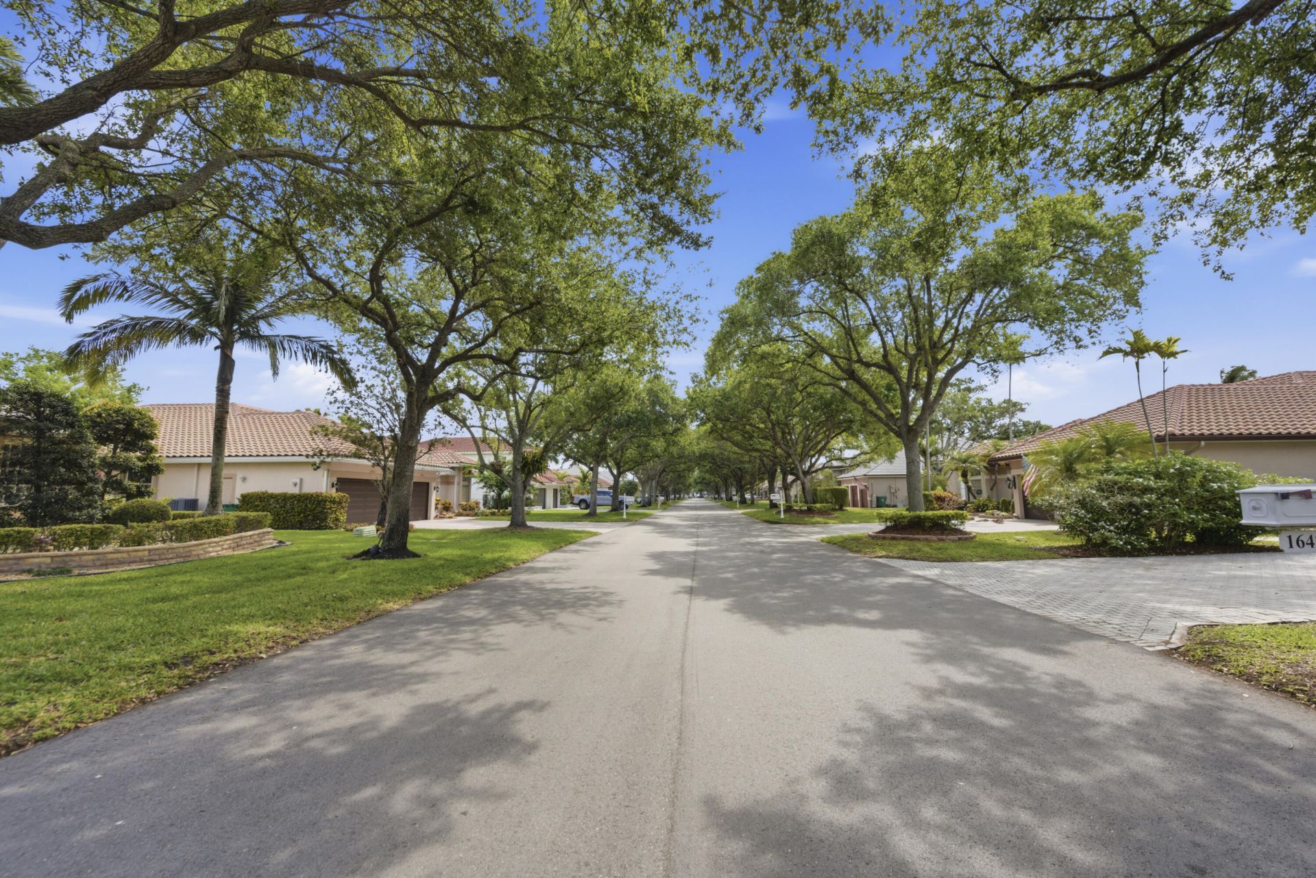 16446 Erie Place, Davie, FL 33331 Photo