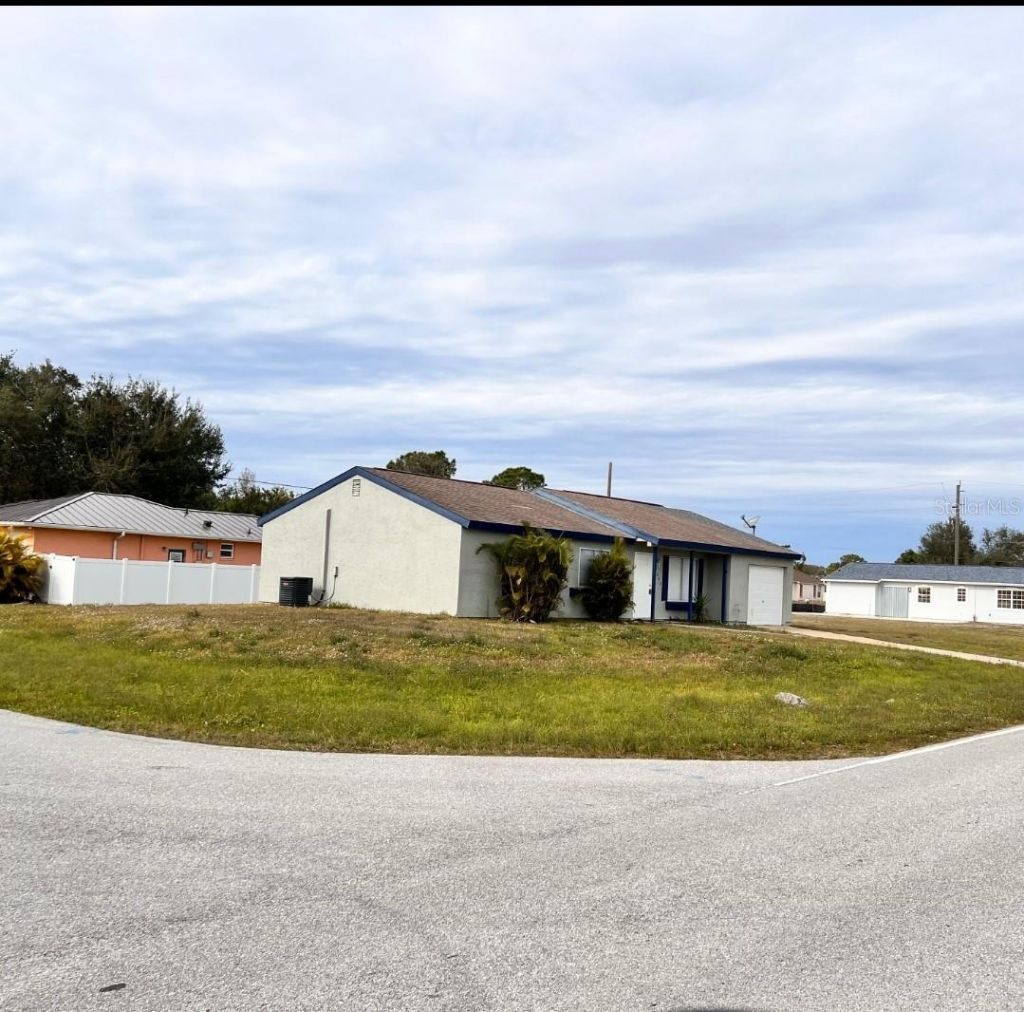 1299 Birchcrest Boulevard , Port Charlotte, FL 33952 Photo