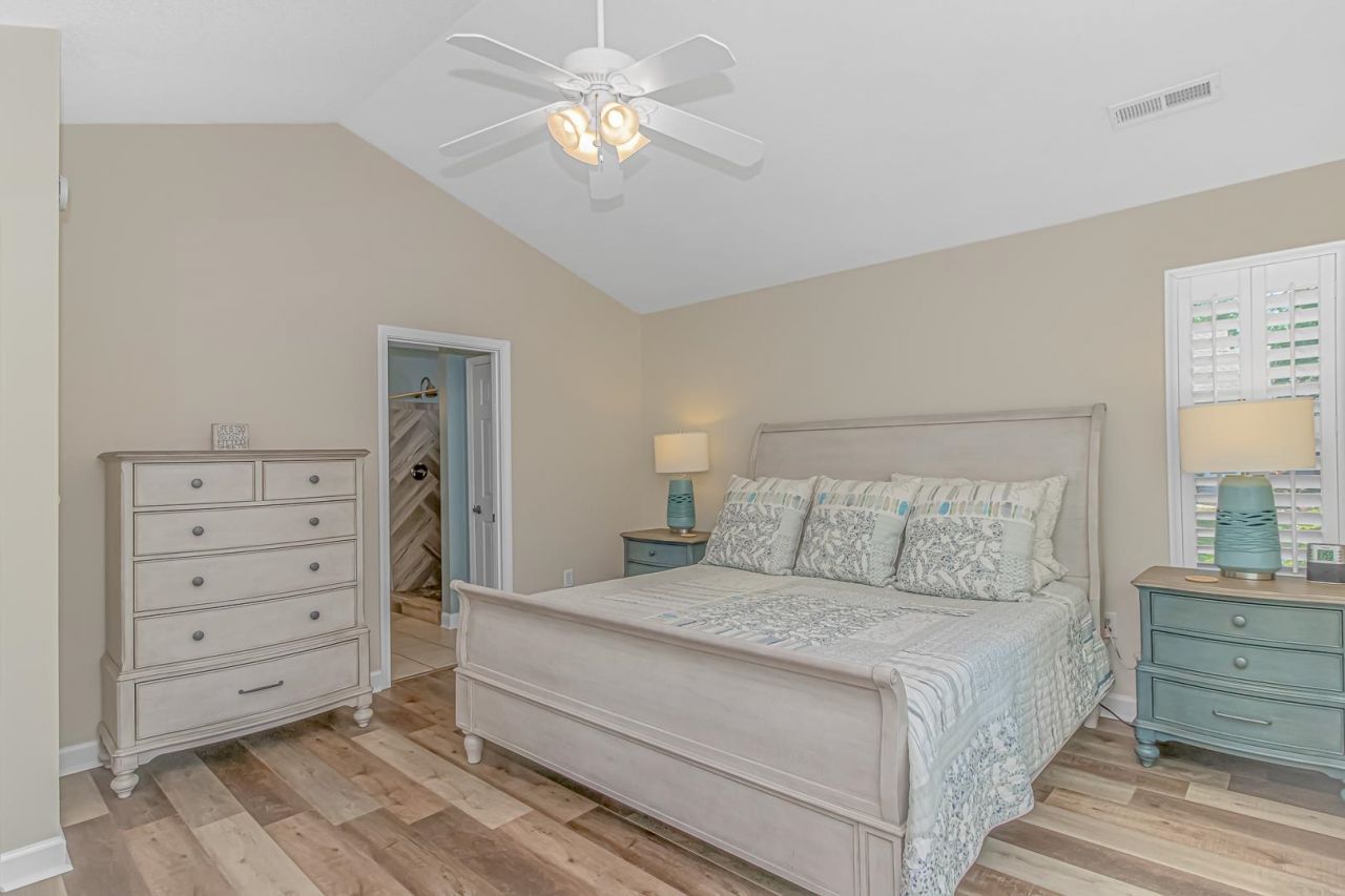 4330 Oakwood Circle Photo 15