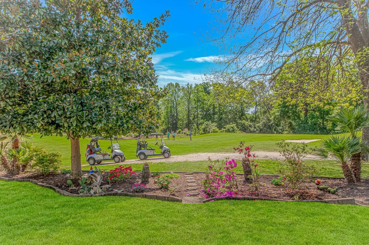 4330 Oakwood Circle Photo 26