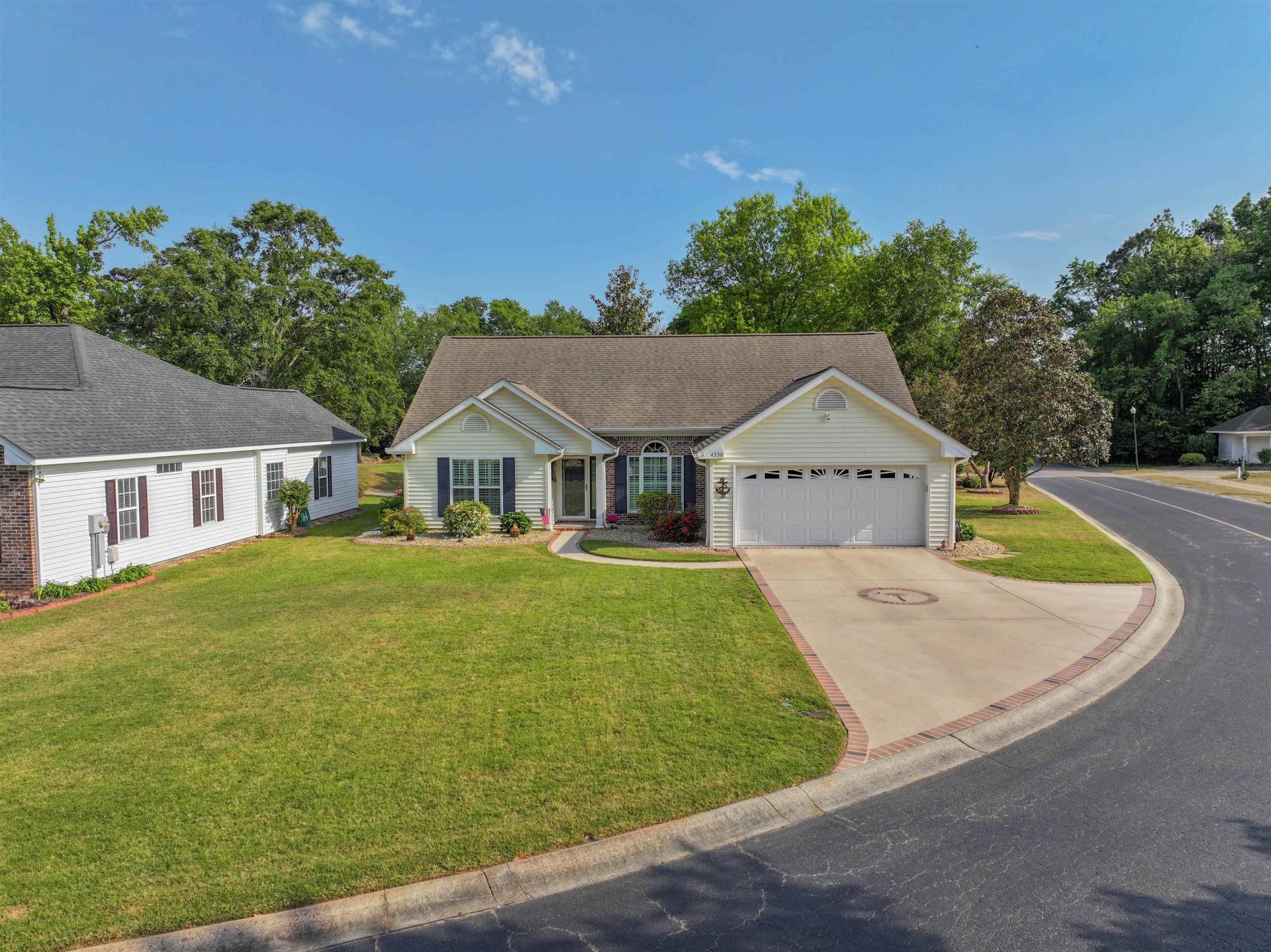 4330 Oakwood Circle Photo 42