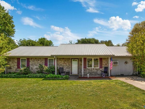 404 Potomac Drive, Boaz, AL 35957