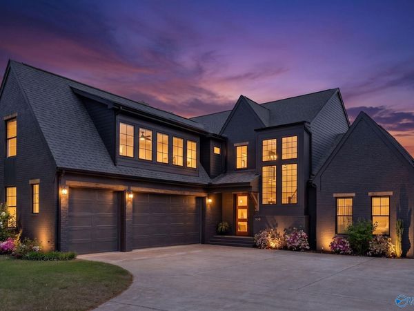 104 Bishop Bend Drive, Huntsville, AL 35806