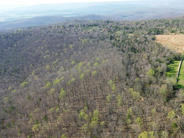 25 Paramount Drive, Grant, AL 35747