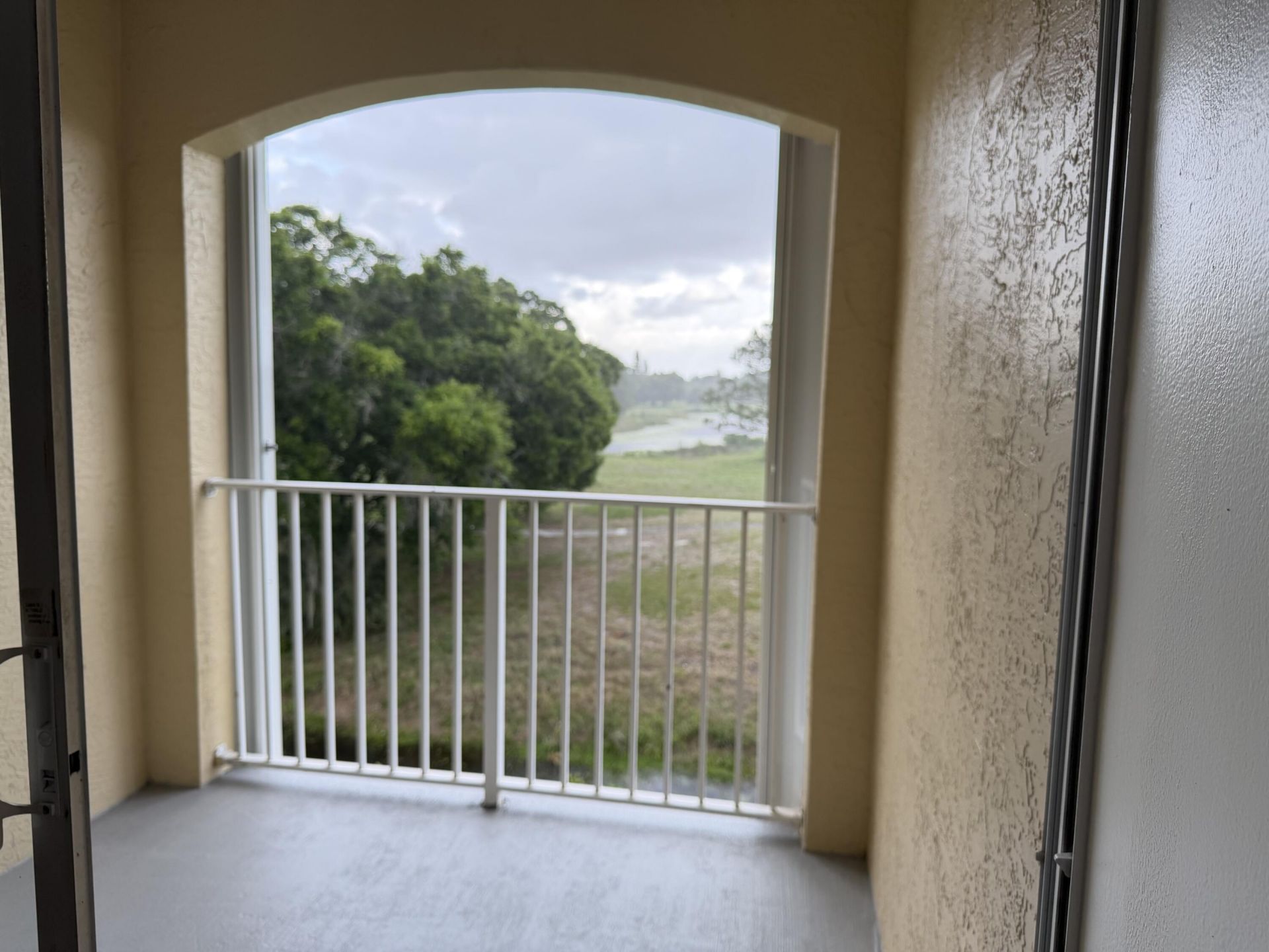 2080 Greenview Shores Boulevard, Unit 421, Wellington, FL 33414 Photo