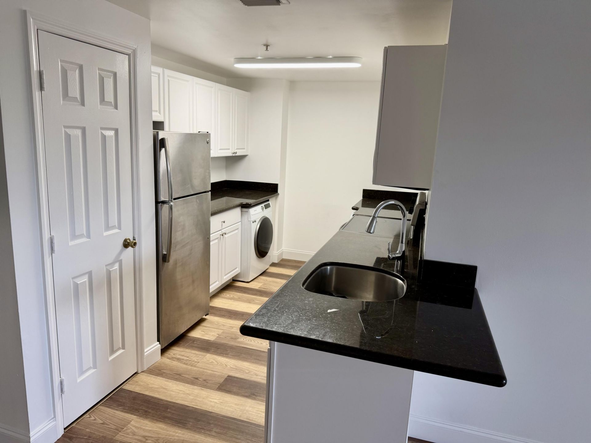 2080 Greenview Shores Boulevard, Unit 421, Wellington, FL 33414 Photo