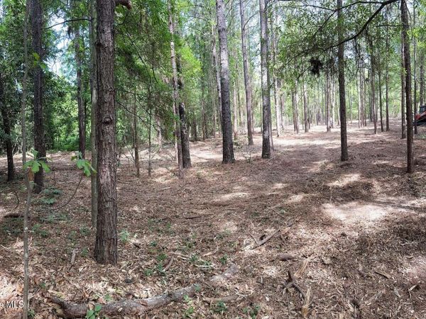 1679 W Massachusetts Avenue , Southern Pines, NC 28387