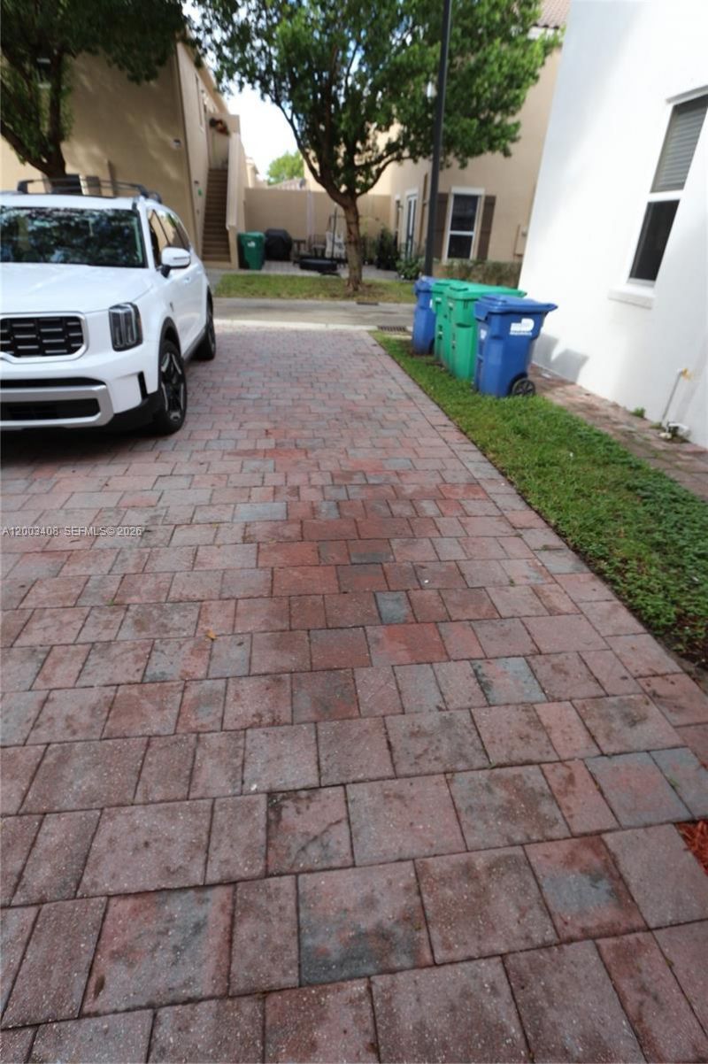 9540 SW 169th Pl , Miami, FL 33196 Photo