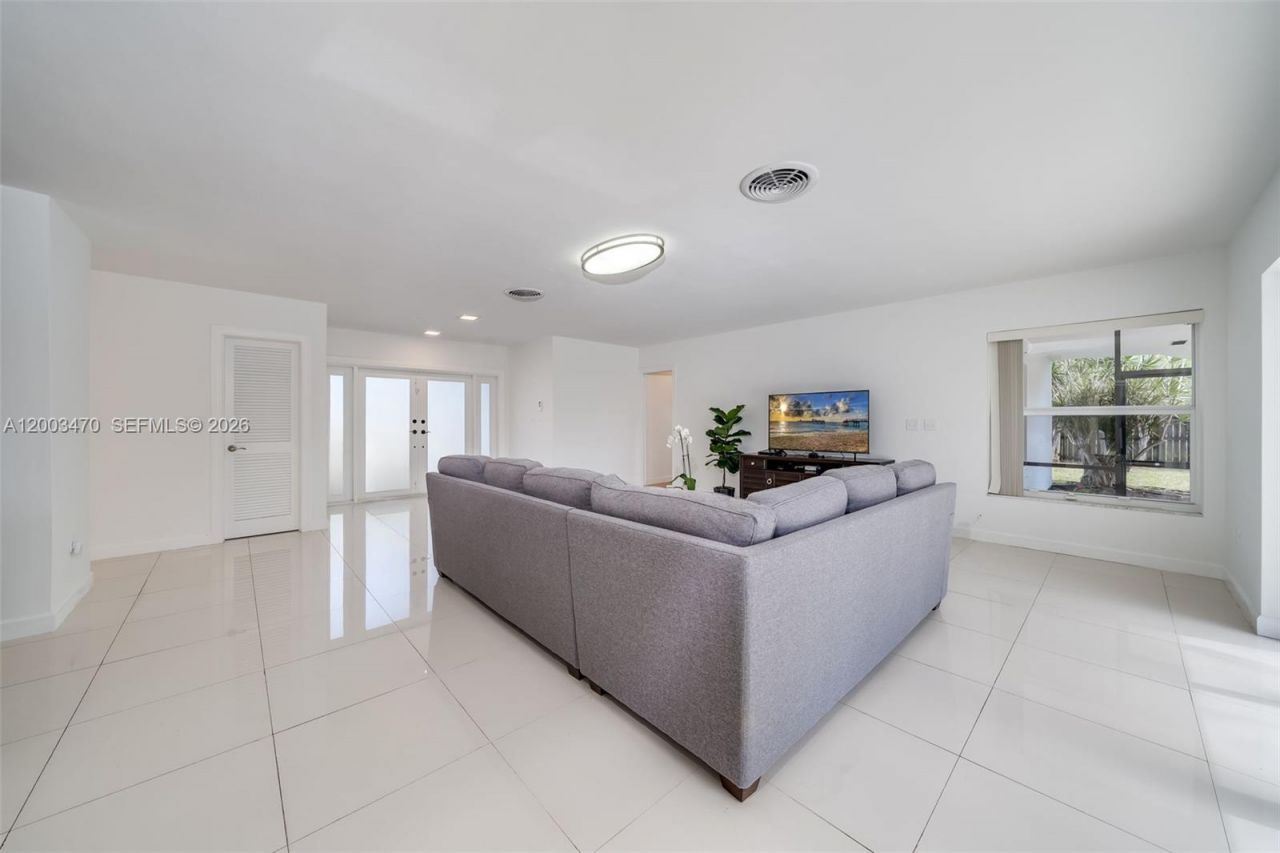 13100 SW 81st Ave , Pinecrest, FL 33156 Photo