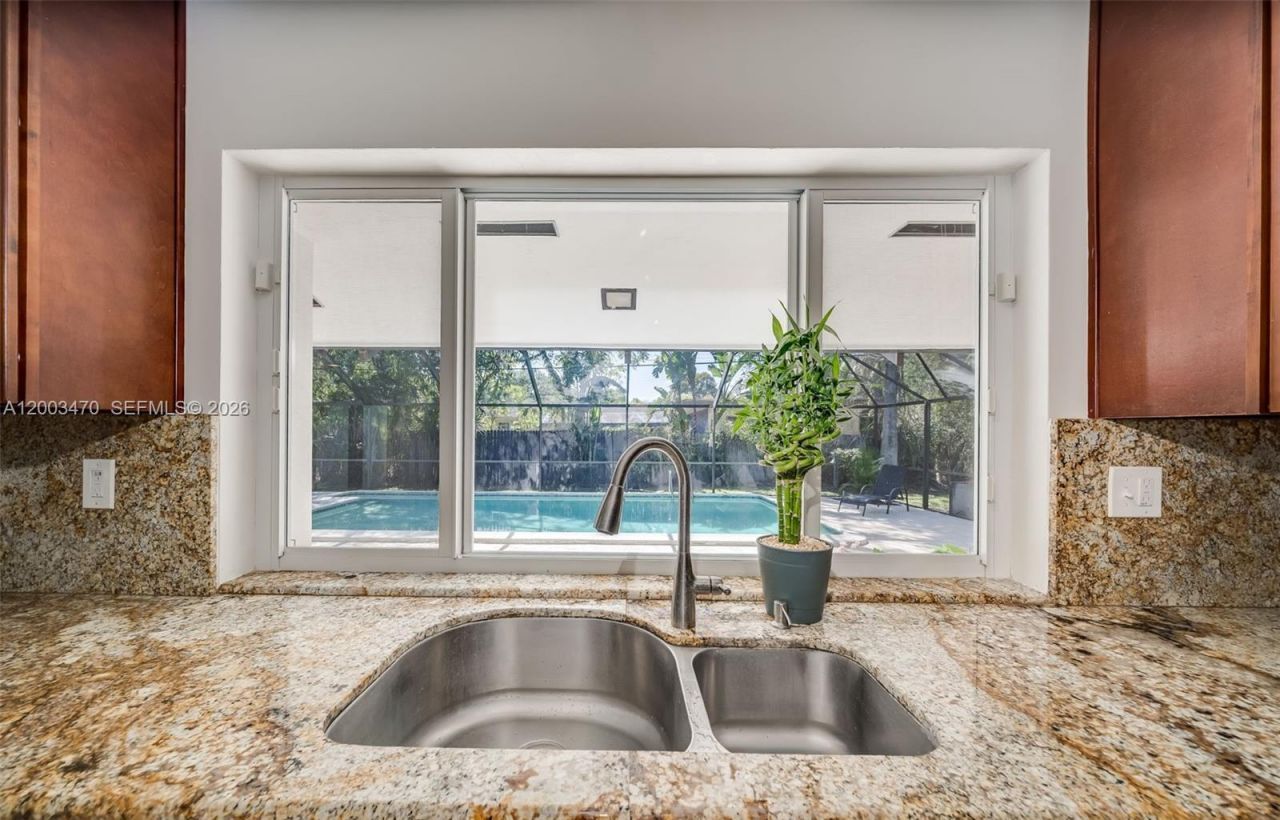 13100 SW 81st Ave , Pinecrest, FL 33156 Photo