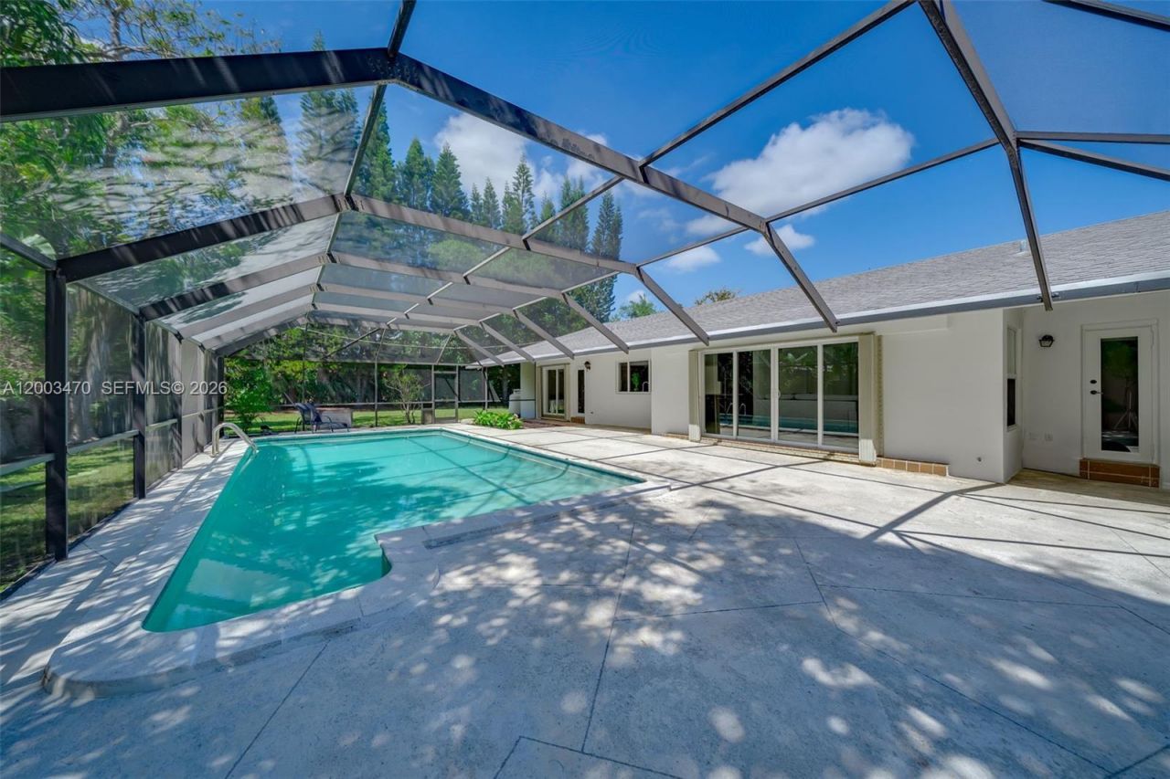 13100 SW 81st Ave , Pinecrest, FL 33156 Photo