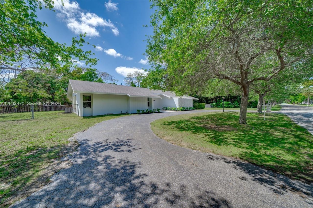 13100 SW 81st Ave , Pinecrest, FL 33156 Photo