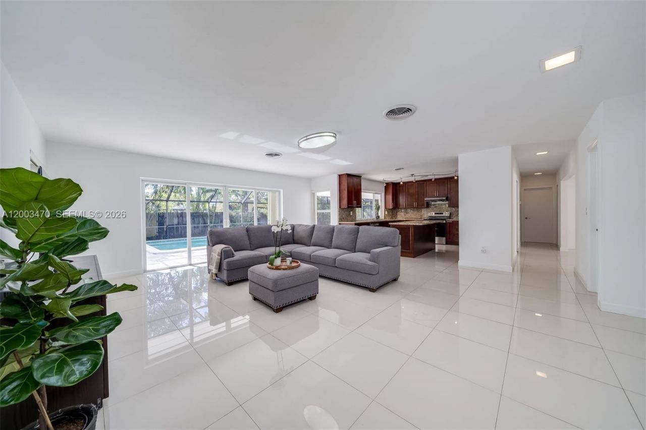 13100 SW 81st Ave , Pinecrest, FL 33156 Photo