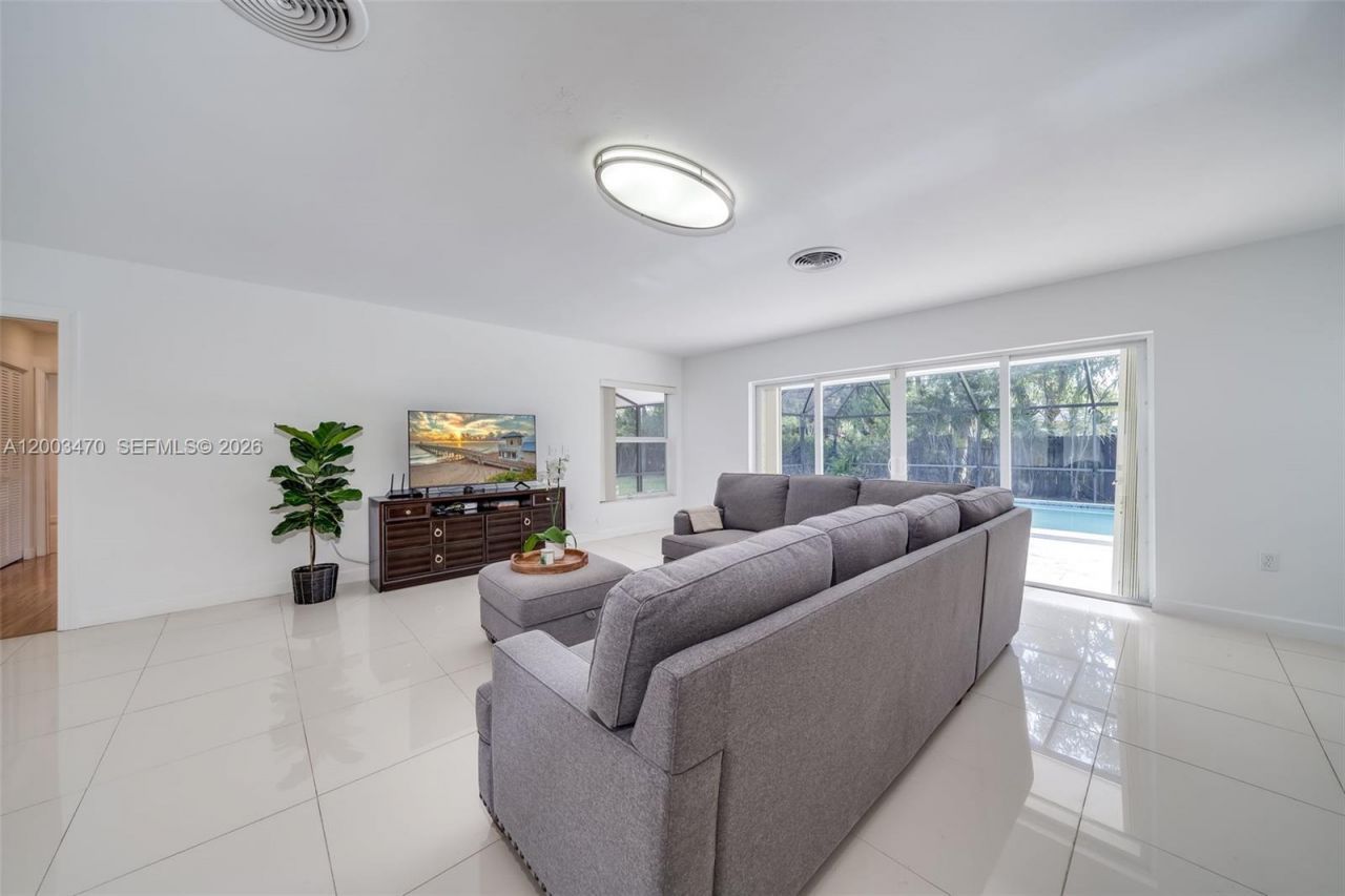 13100 SW 81st Ave , Pinecrest, FL 33156 Photo