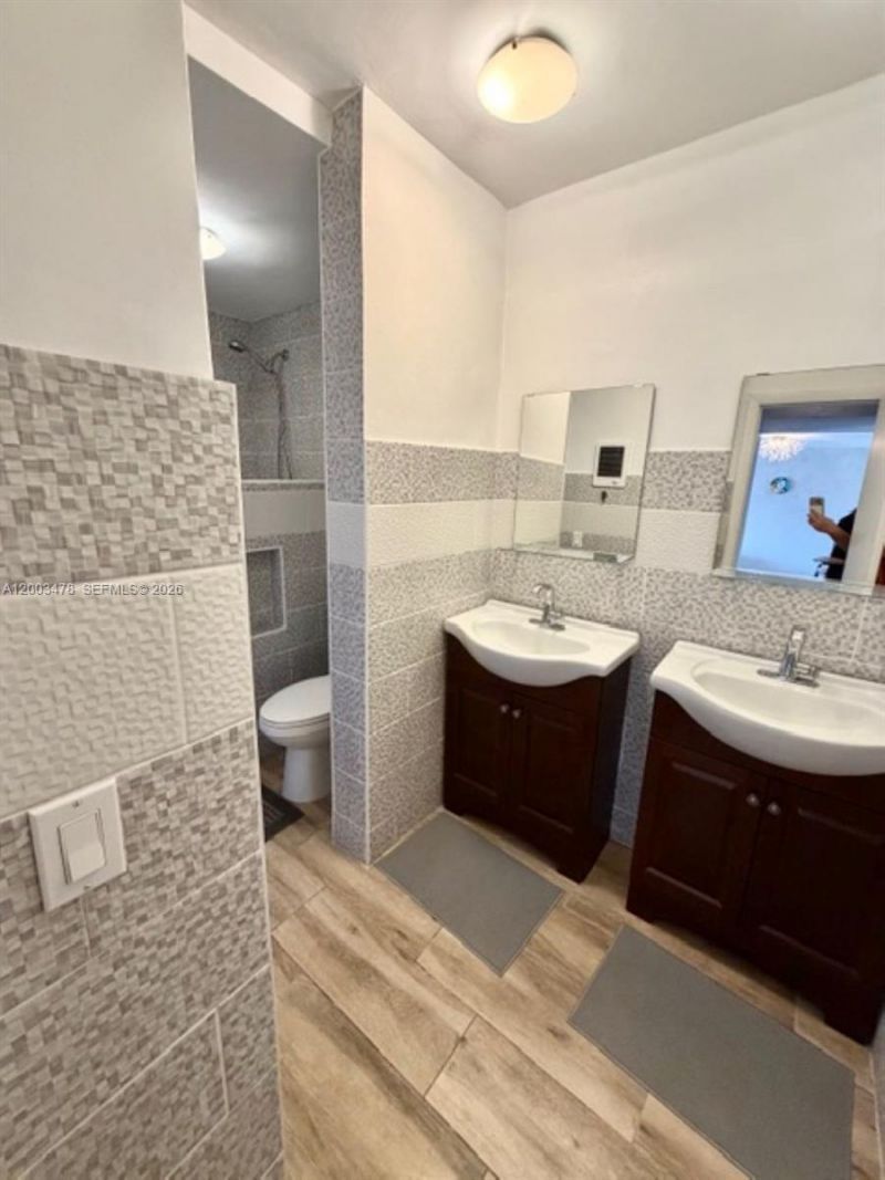 215 SE 3rd Ave, Unit 306C, Hallandale Beach, FL 33009 Photo