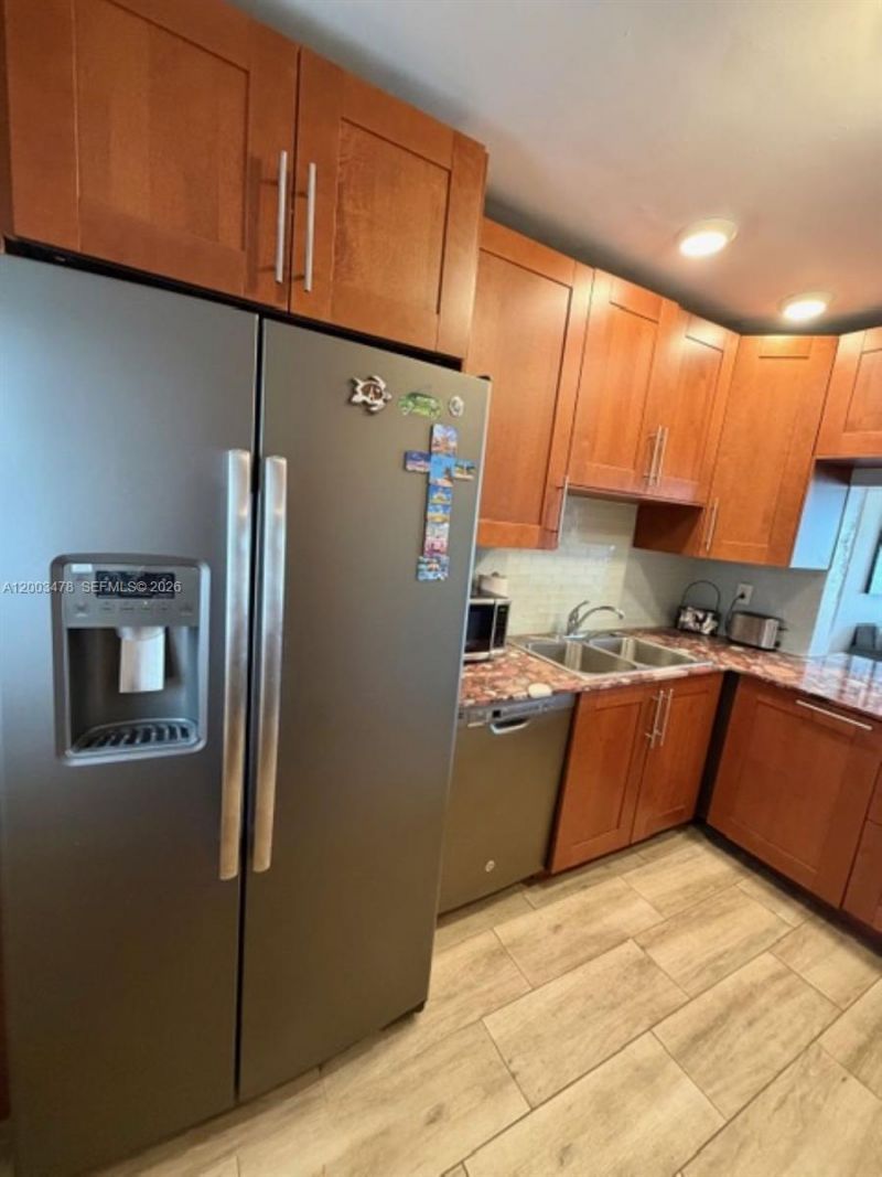 215 SE 3rd Ave , Unit 306C, Hallandale Beach, FL 33009 Photo