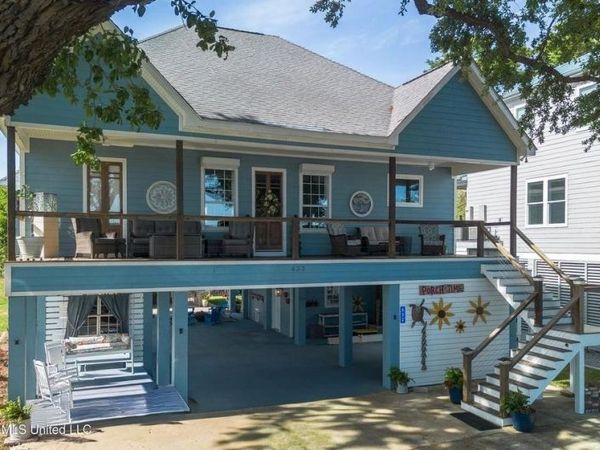 432 W BEACH Boulevard, Long Beach, MS 39560