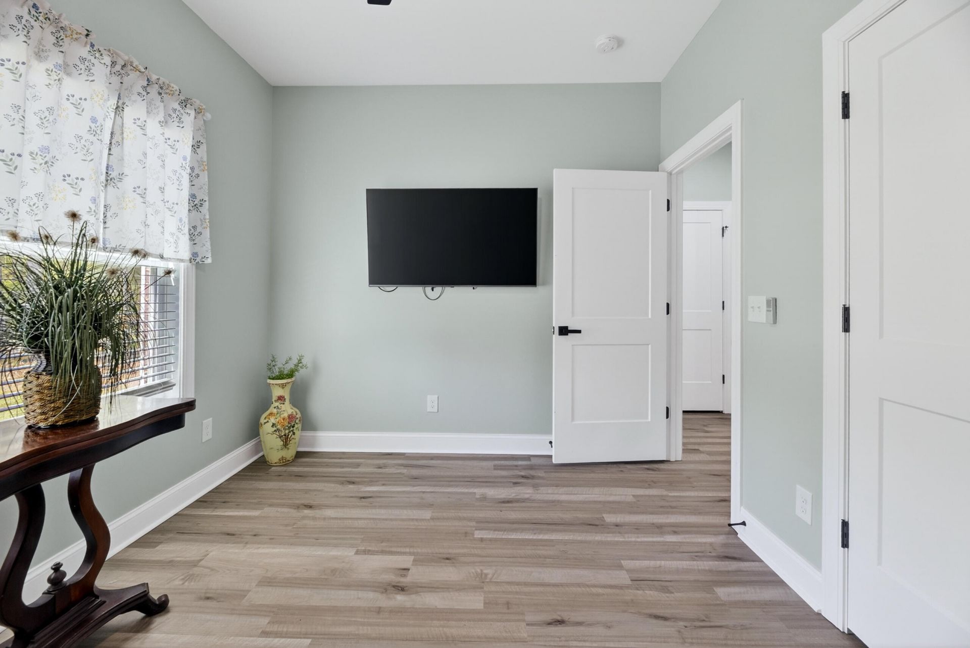 2036 NE Longwood Road Photo 28