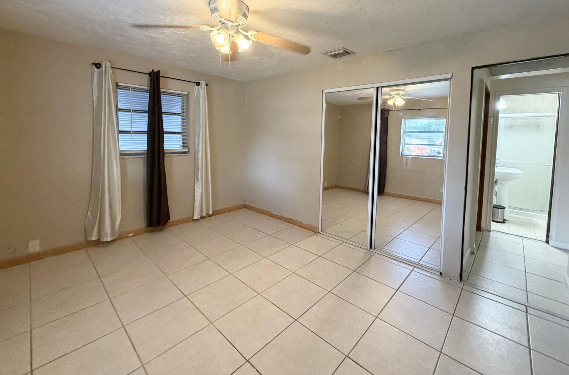 4484 SW 49th Court, Dania Beach, FL 33314 Photo