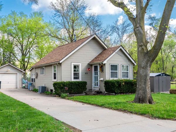 1613 WILLOW Street, Pekin, IL 61554