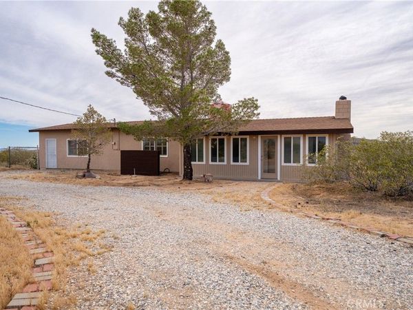 1325 Luna Mesa Road, Yucca Valley, CA 92284