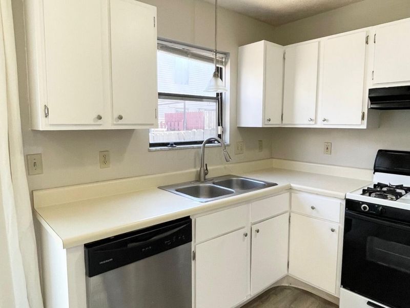 8174 Rochester Way, Unit # 23C, Westerville, OH 43081 Photo 9